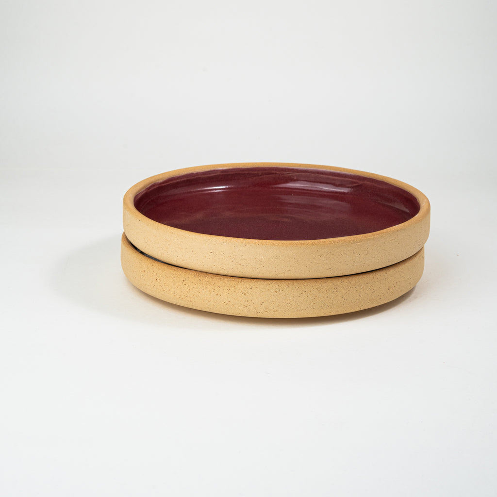 rimmed-plate-plum