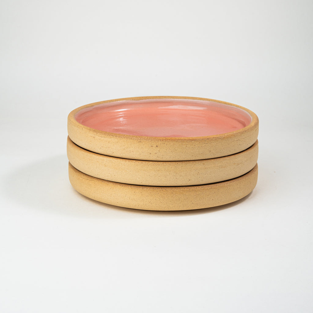 rimmed-plate-apricot