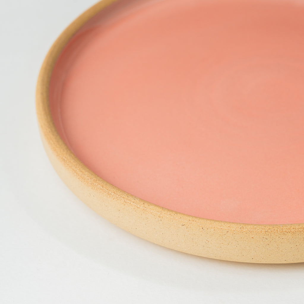 apricot-rimmed-plate